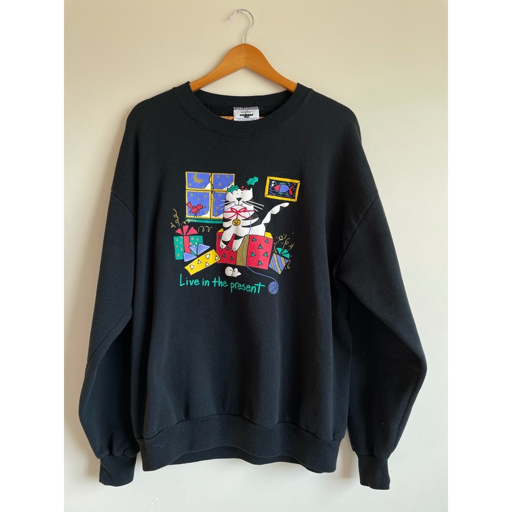 Vintage Graphic Cat Christmas Crewneck Sweater